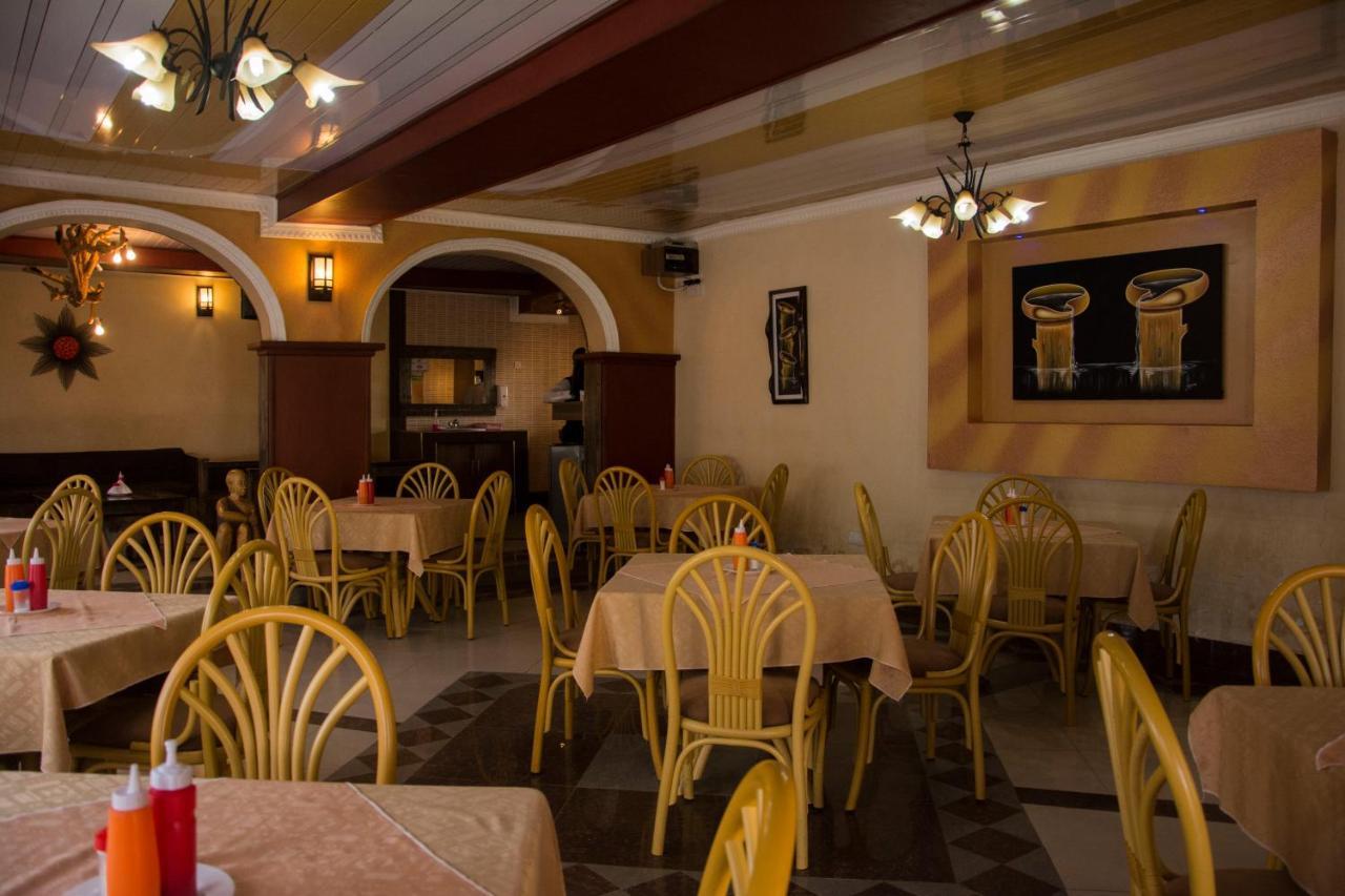 Simba Village Relax Inn Элдорет Экстерьер фото